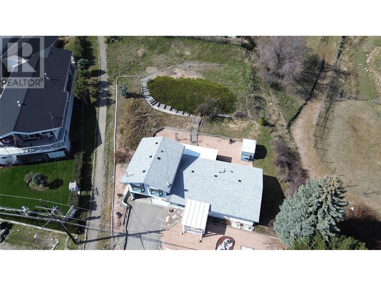 6040 Ellison Avenue, Peachland, British Columbia  V0H 1X4 - Photo 45 - 10348081