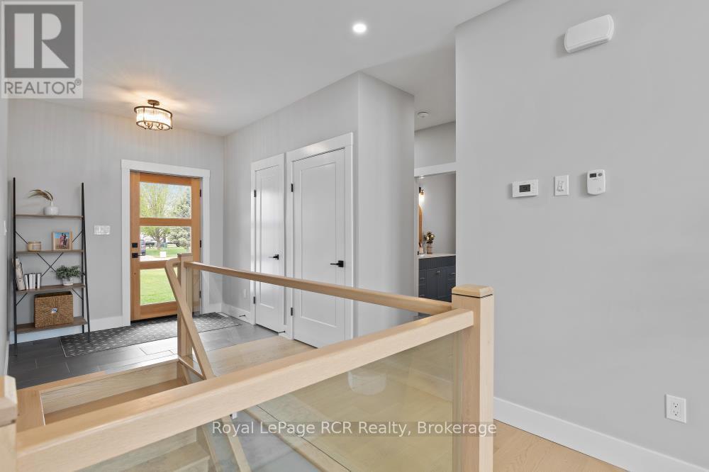 13 Jonathan Crescent, South Bruce, Ontario  N0G 2J0 - Photo 20 - X12152365