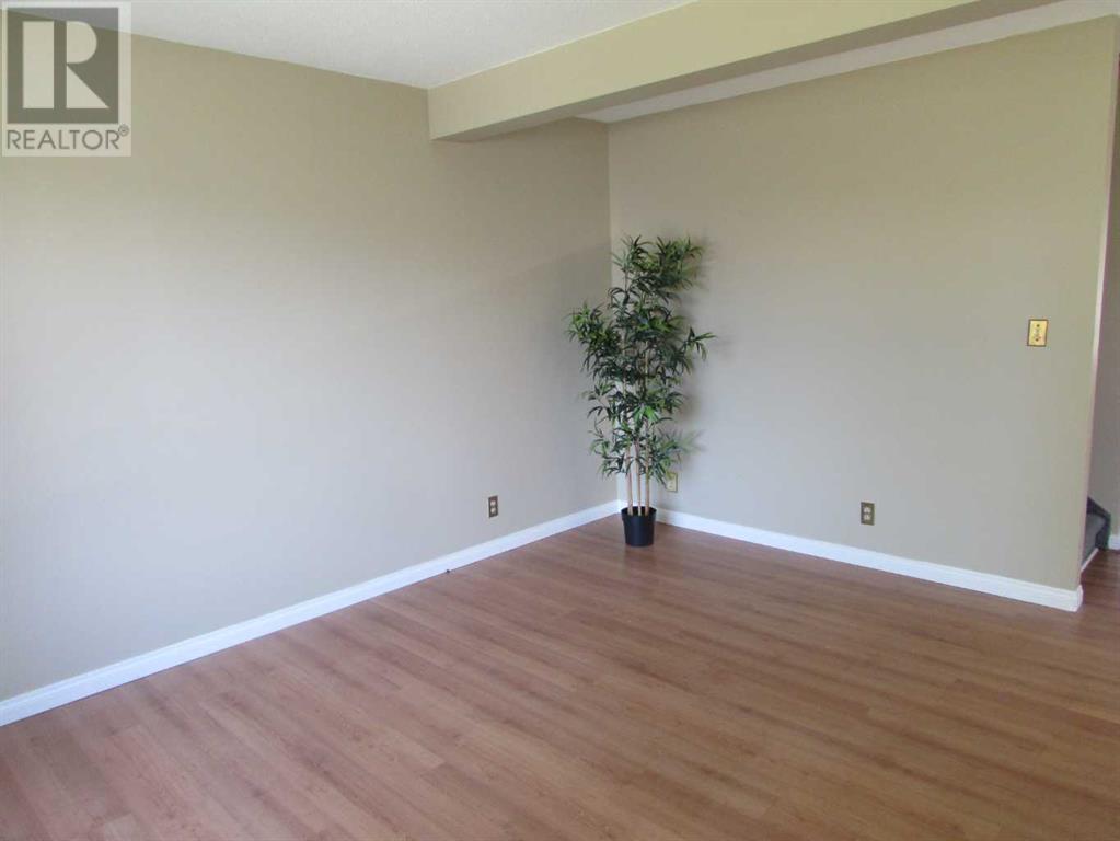 Property at 43 Good Crescent image 3