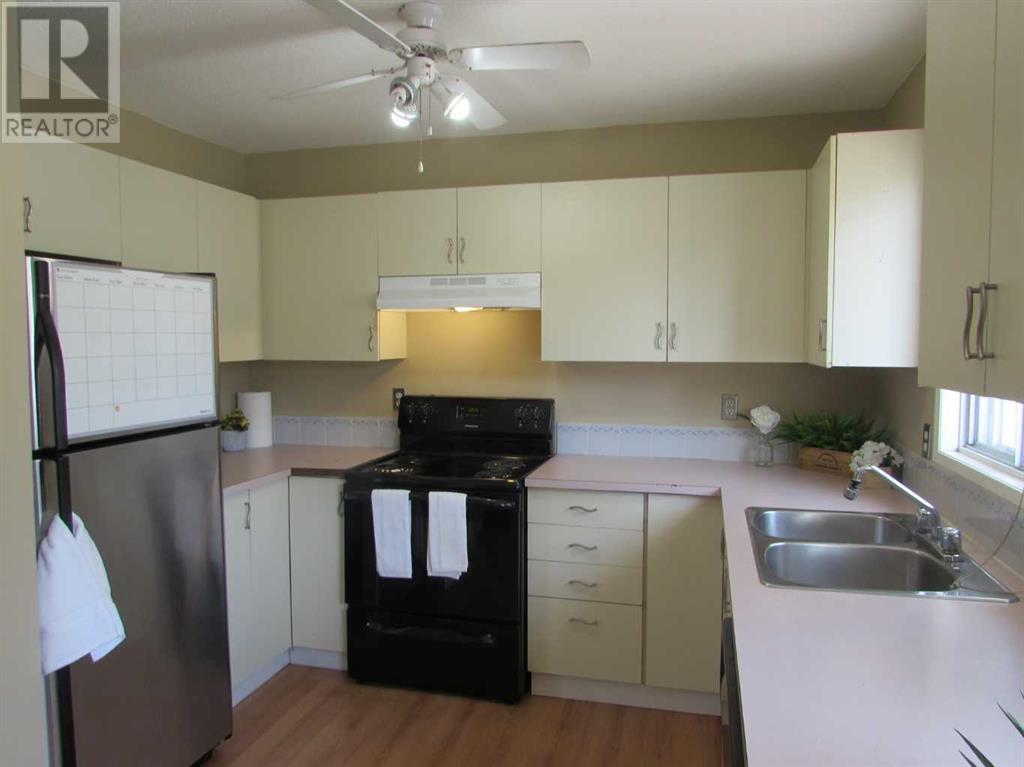 Property at 43 Good Crescent image 4