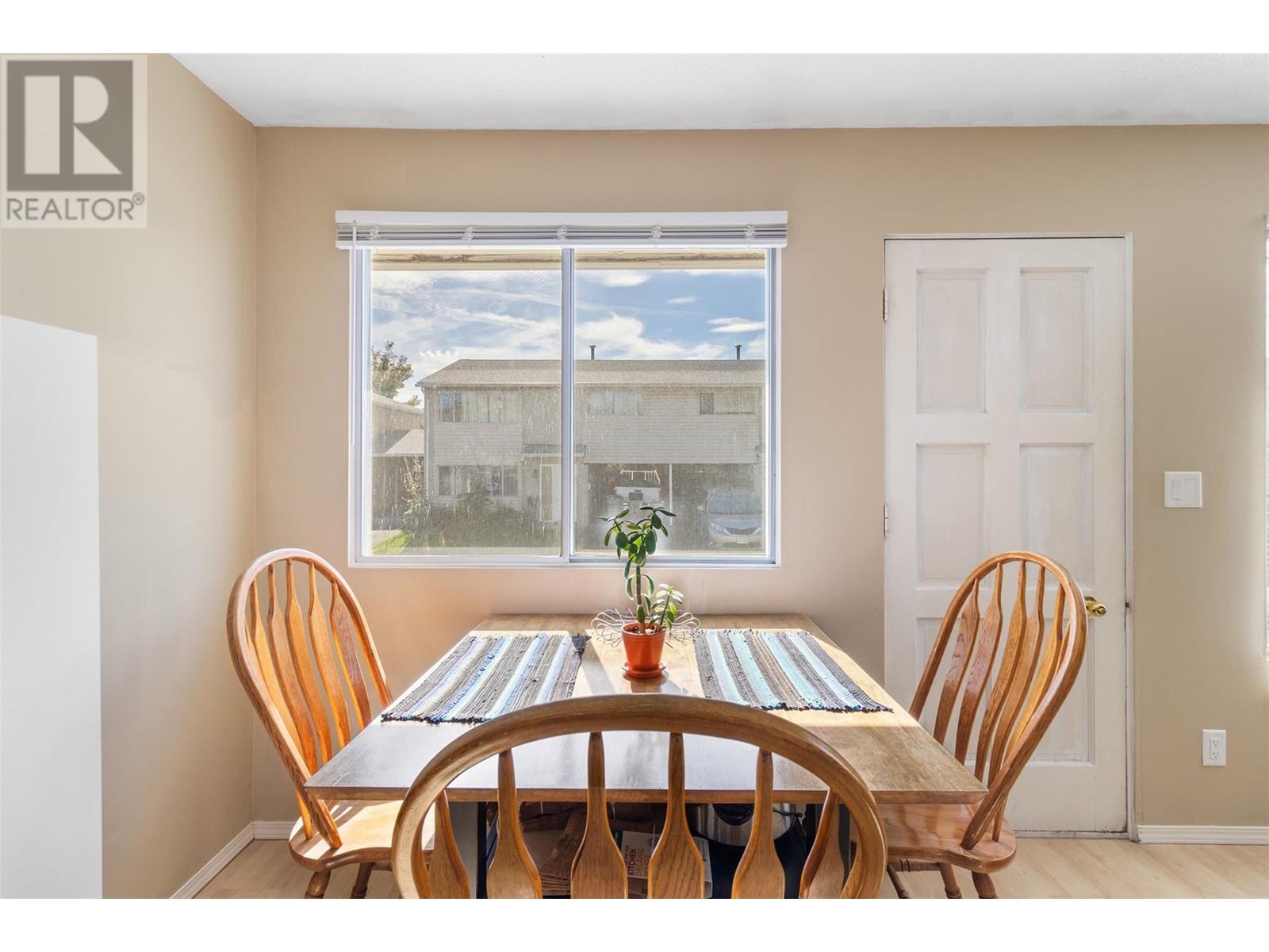 Property at 800 Valhalla Drive Drive Unit# 80 image 4