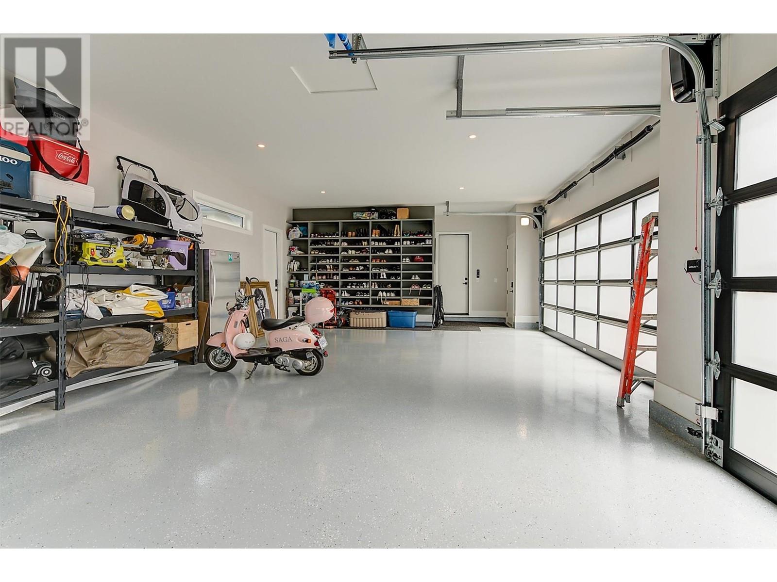 1612 Vincent Place Kelowna Photo 53