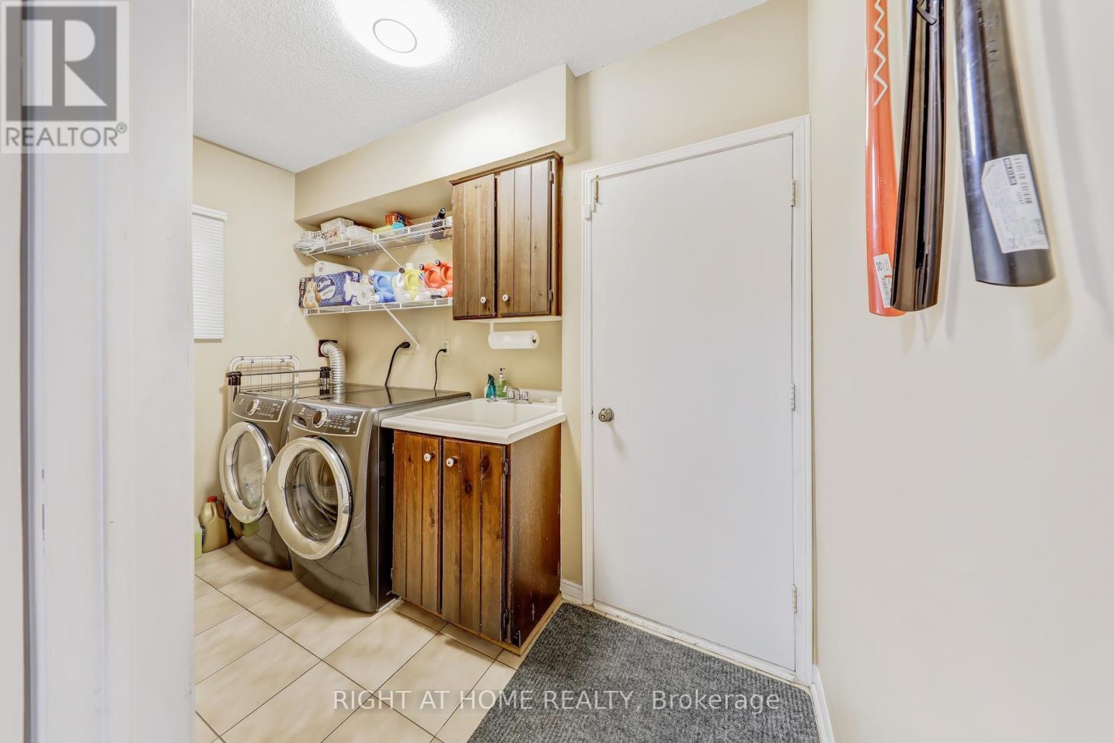 4341 Idlewilde Crescent, Mississauga, Ontario  L5M 4E2 - Photo 41 - W12132538