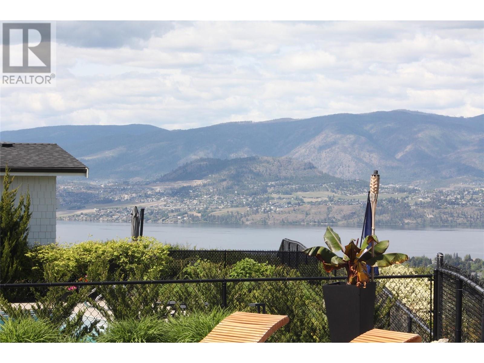 1612 Vincent Place Kelowna Photo 11 1612 Vincent Place Kelowna Photo 11