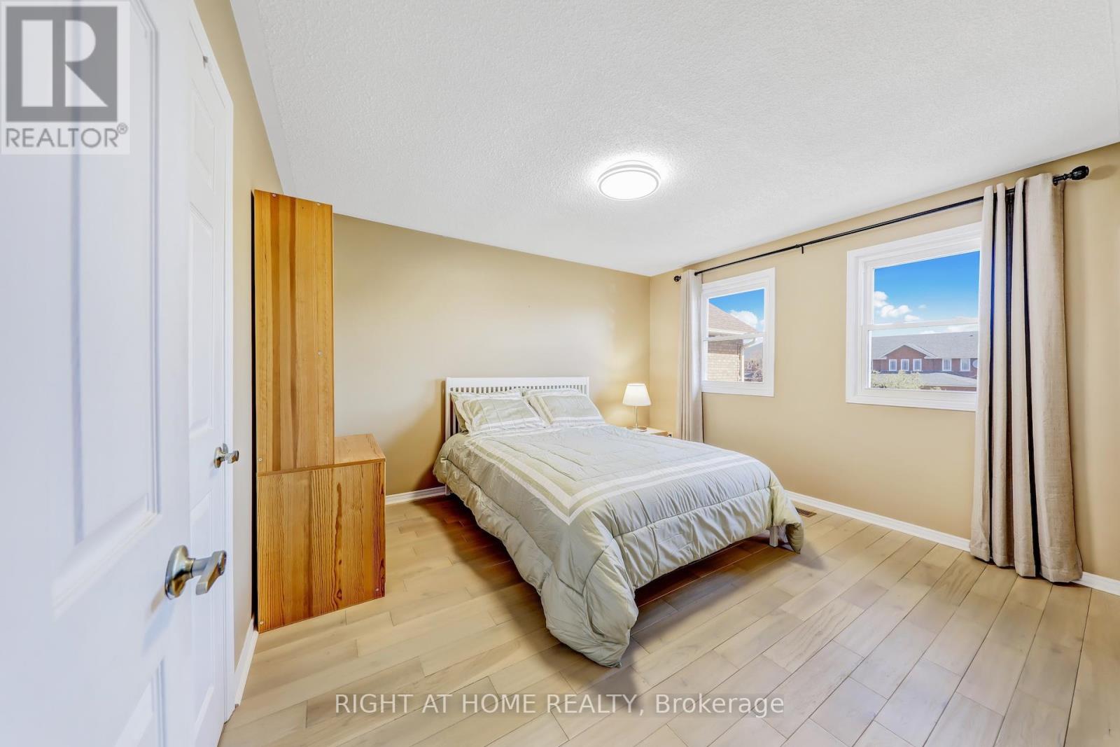 4341 Idlewilde Crescent, Mississauga, Ontario  L5M 4E2 - Photo 31 - W12132538