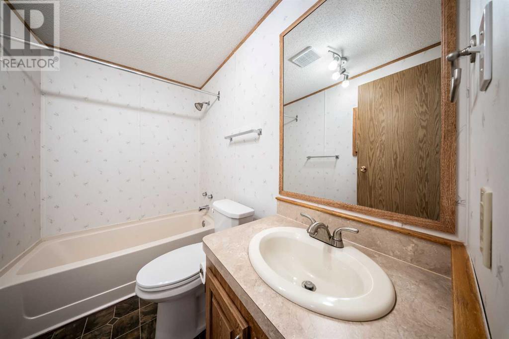 505, 37543 England Way, Rural Red Deer County, Alberta  T4S 2C3 - Photo 11 - A2216016