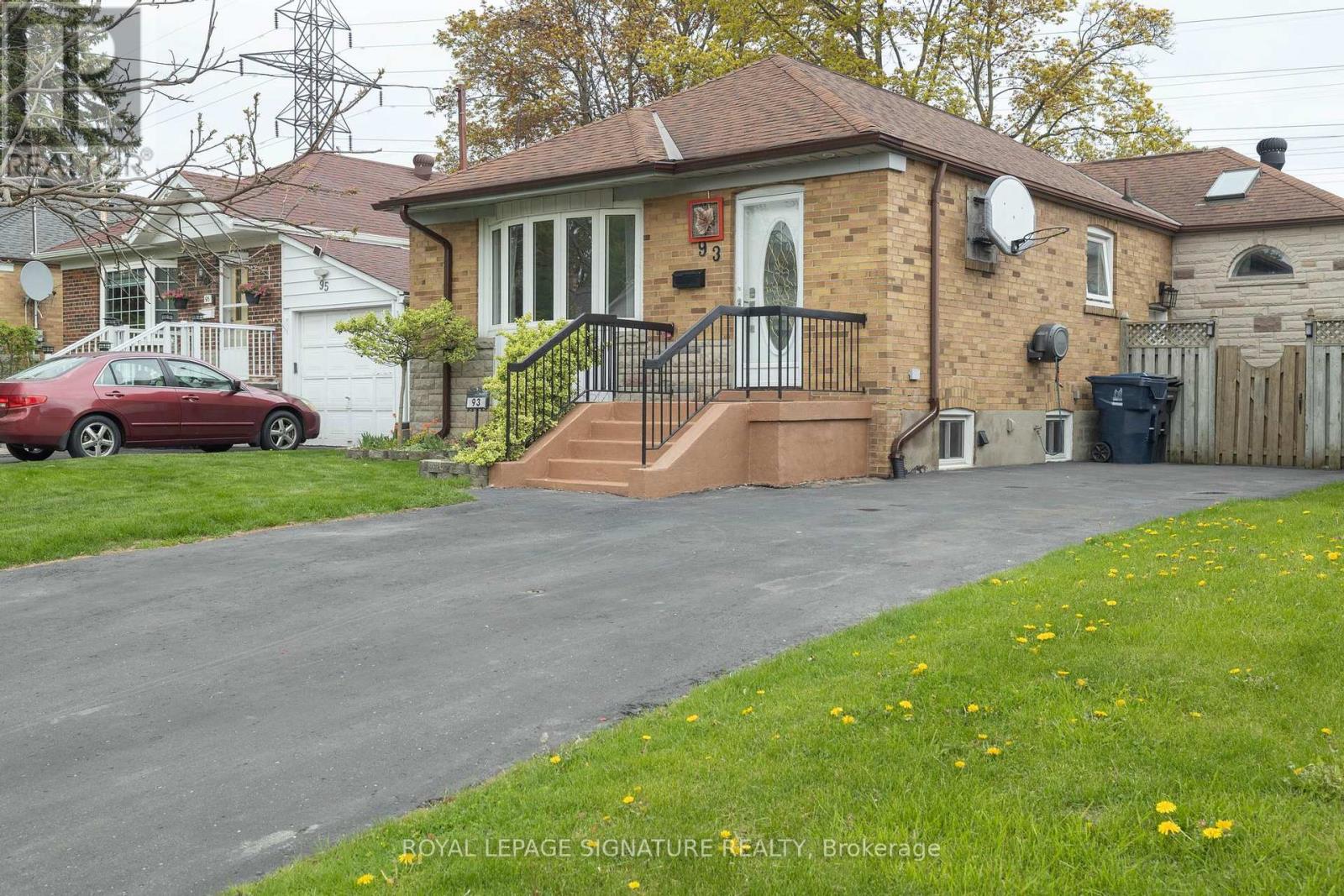 Property at 93 FLORA DRIVE image 2