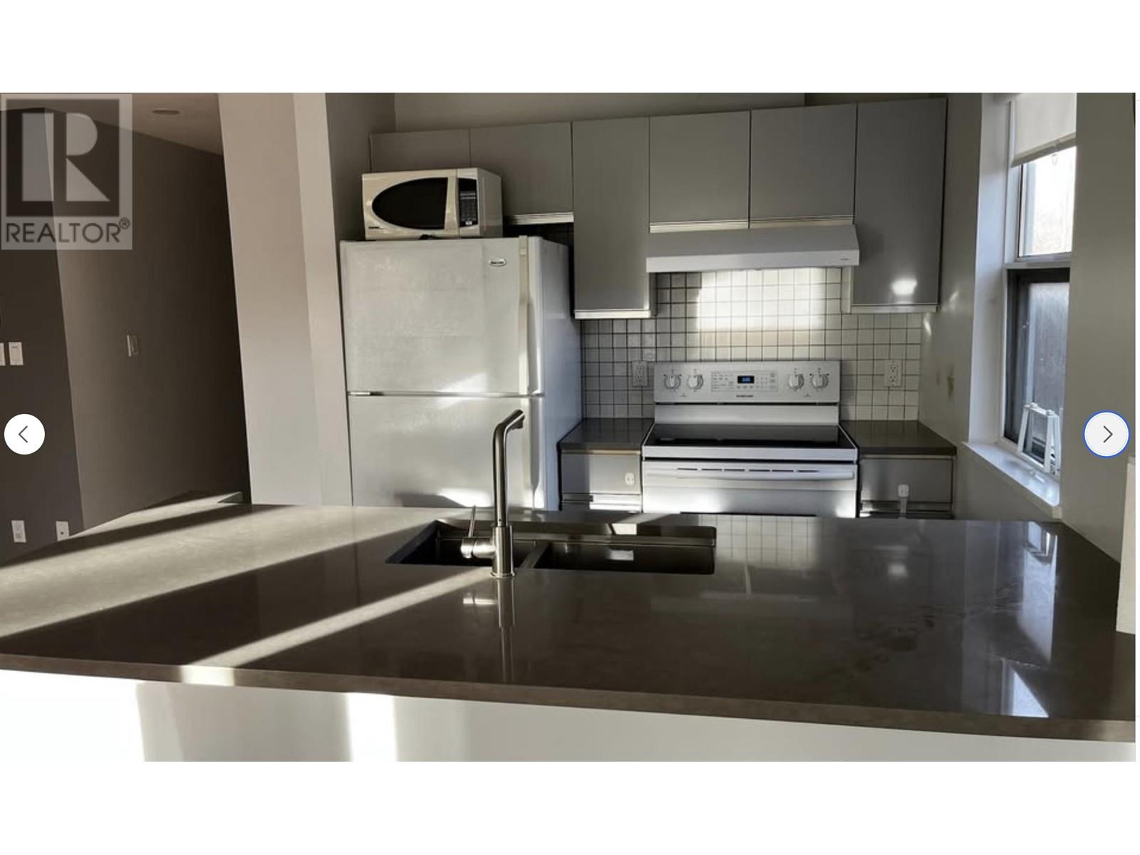 Listing Picture 9 of 10 : 301 985 W 10TH AVENUE, Vancouver / 溫哥華 - 魯藝地產 Yvonne Lu Group - MLS Medallion Club Member