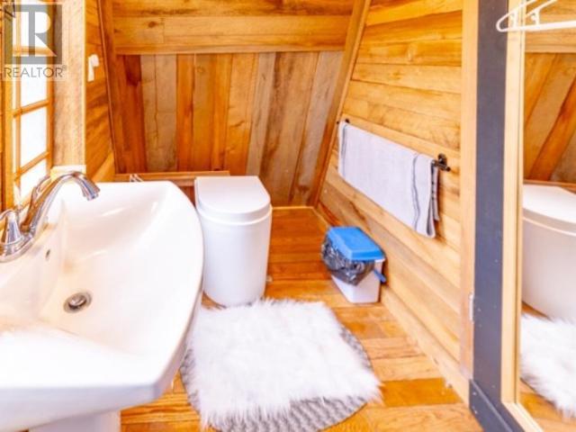 10052 Malaspina Rd, Powell River, British Columbia  V8A 0G3 - Photo 27 - 18961