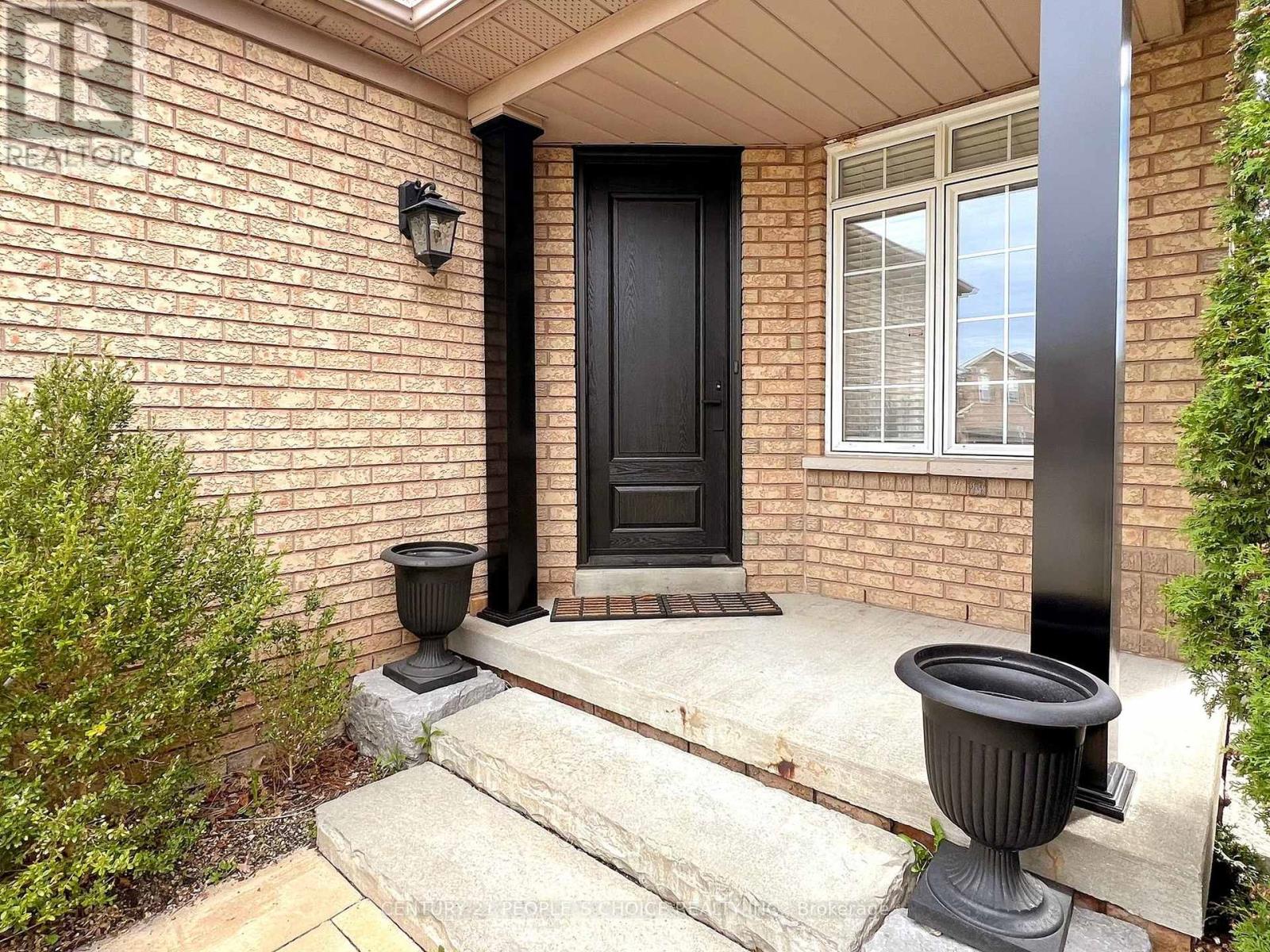 401 Cranston Park Avenue, Vaughan, Ontario  L6A 2R8 - Photo 5 - N12152399