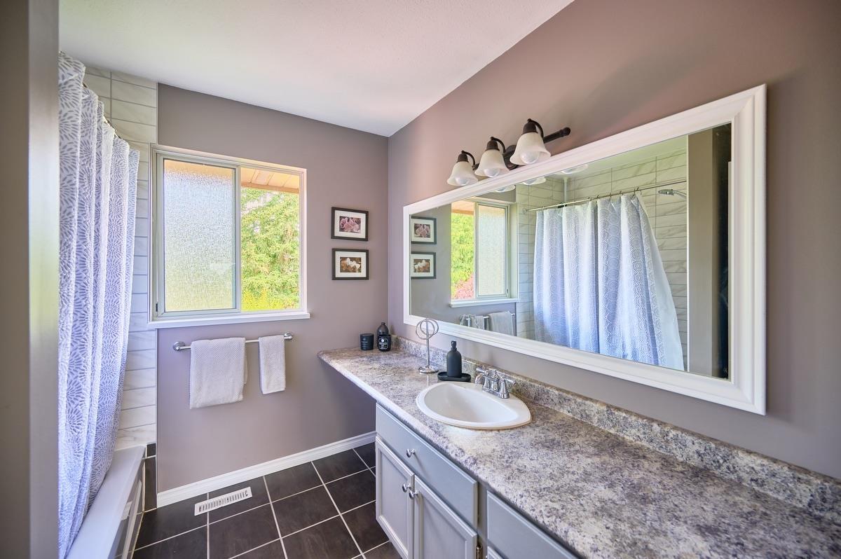 16367 S Glenwood Crescent, Surrey, British Columbia  V4N 1V4 - Photo 33 - R3003432