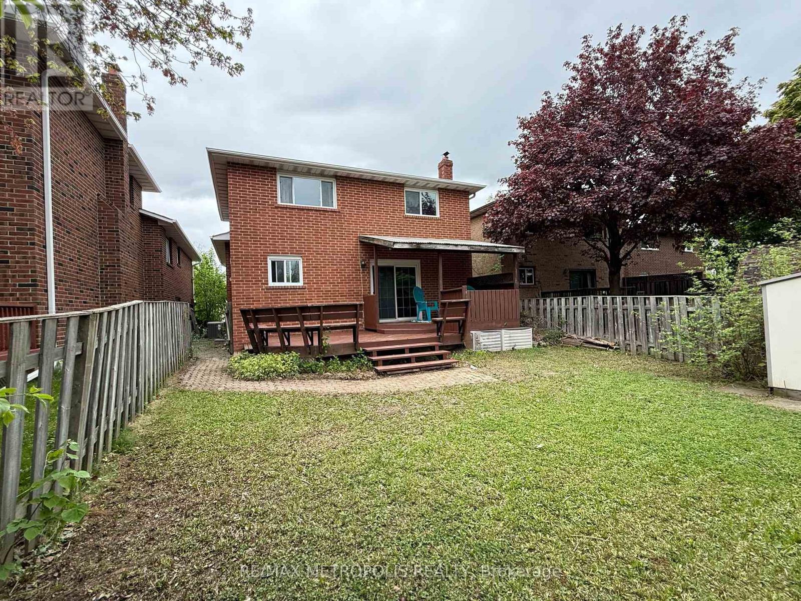 36 Tanager Square, Brampton, Ontario  L6Z 1Z2 - Photo 29 - W12152361