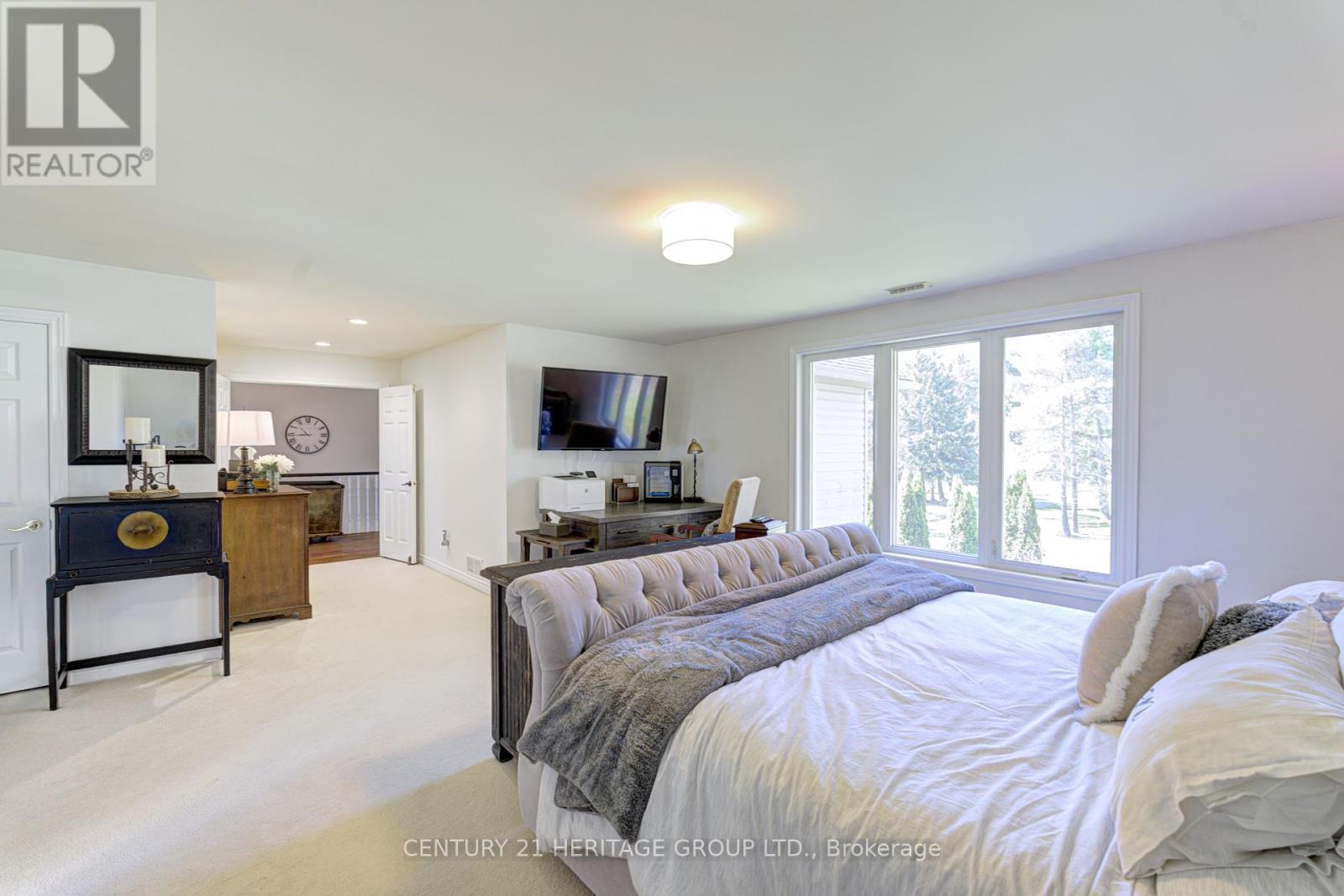 5489 Milburough Line, Burlington, Ontario  L7P 0C6 - Photo 19 - W12152393