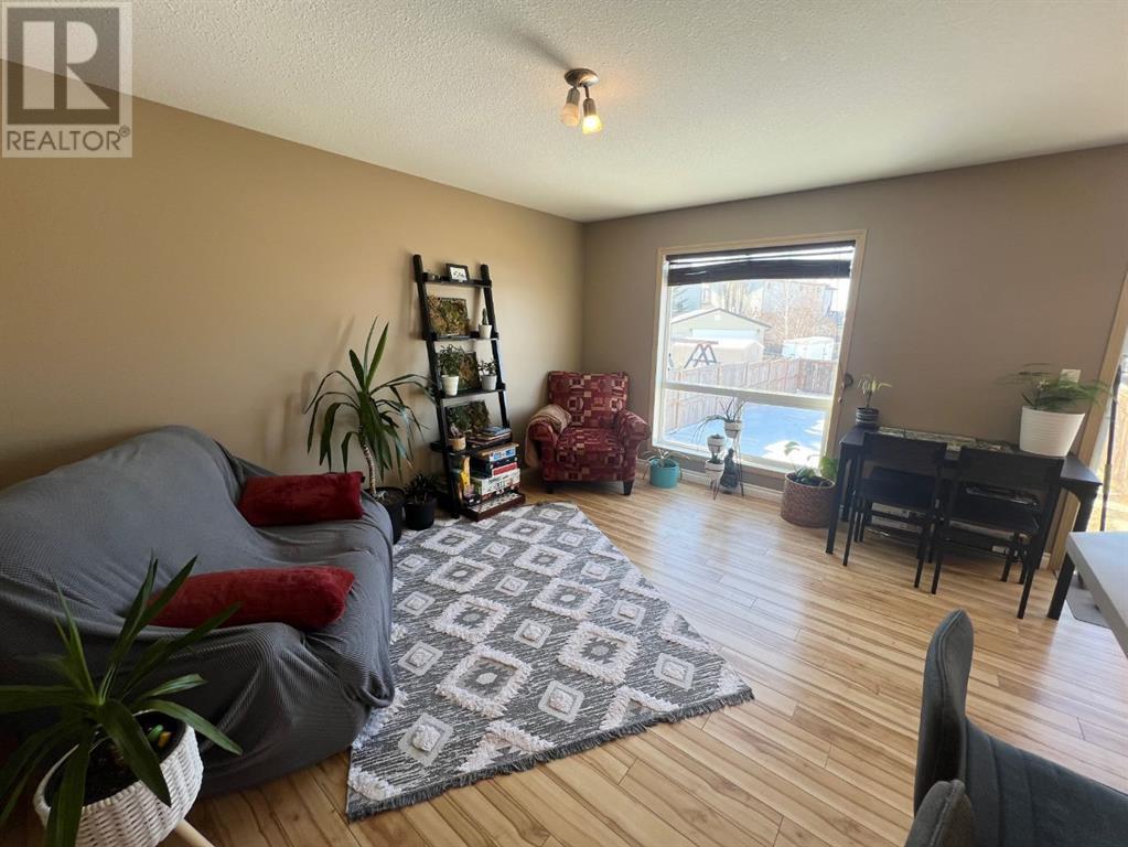 Property at 60 Adamson Avenue image 3
