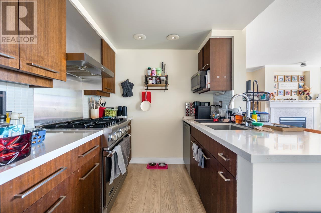 2608 198 Aquarius Mews, Vancouver, British Columbia  V6Z 2Y4 - Photo 6 - R3003193