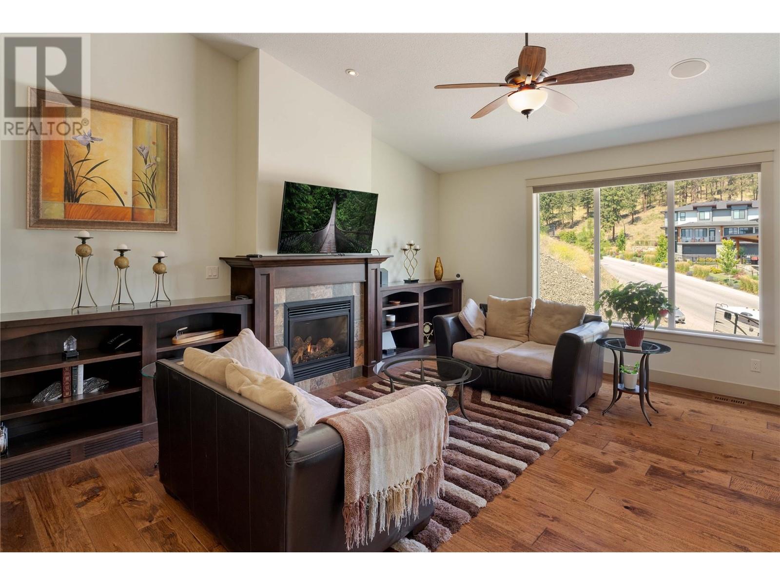 Property at 2390 Tallus Ridge Drive image 3