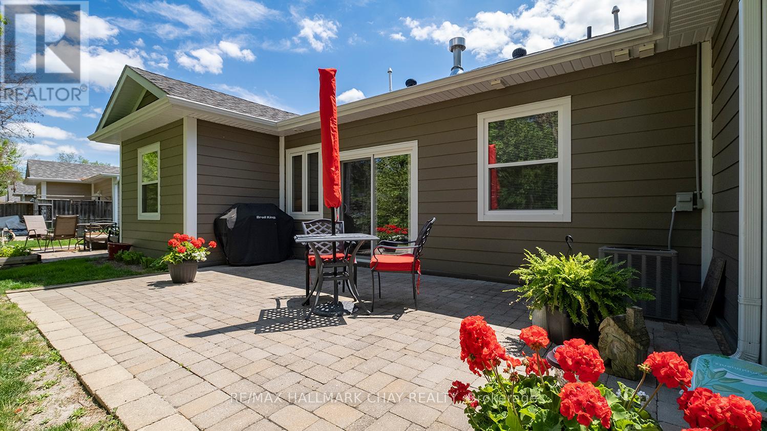 18 Maple Court, Severn (Coldwater), Ontario  L0K 1E0 - Photo 29 - S12152235