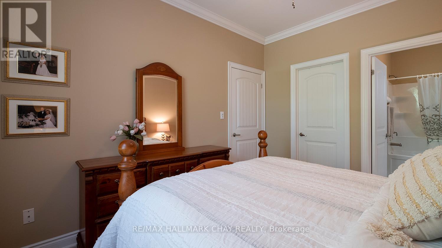 18 Maple Court, Severn (Coldwater), Ontario  L0K 1E0 - Photo 17 - S12152235