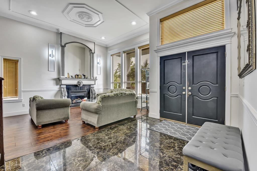 Property at 15181 68A AVENUE image 3