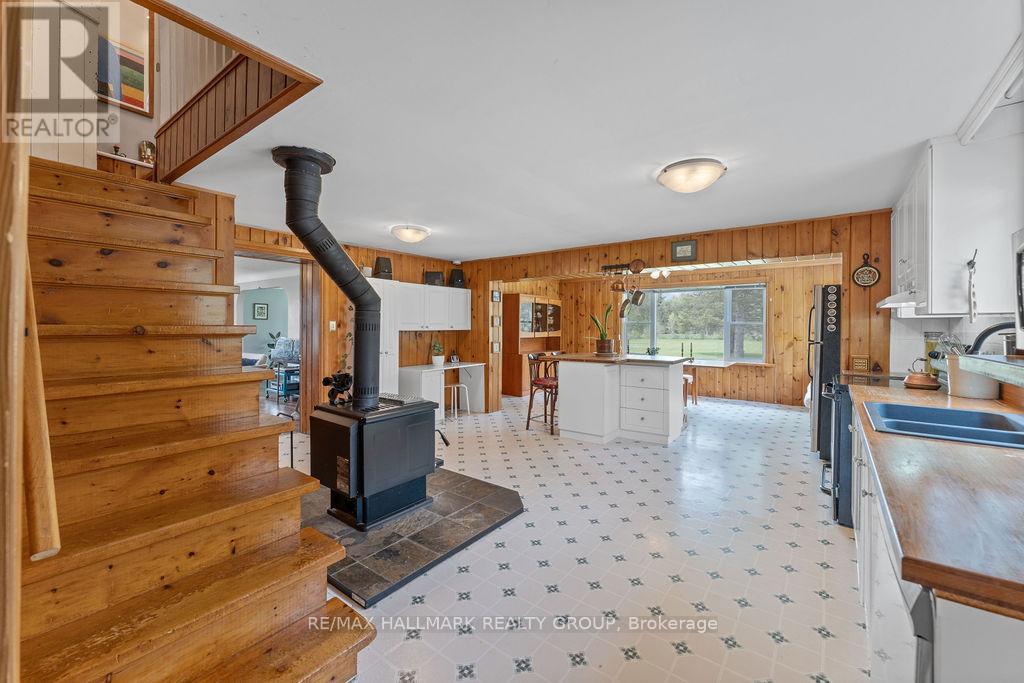 3513 Ashton Station Road, Ottawa, Ontario  K0A 1B0 - Photo 8 - X12152418