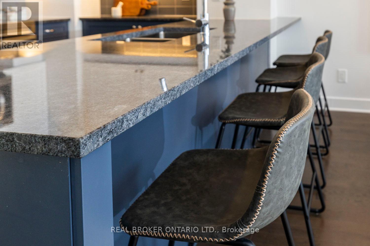 213 Bristol Crescent, North Grenville, Ontario  K0G 1J0 - Photo 14 - X12152440