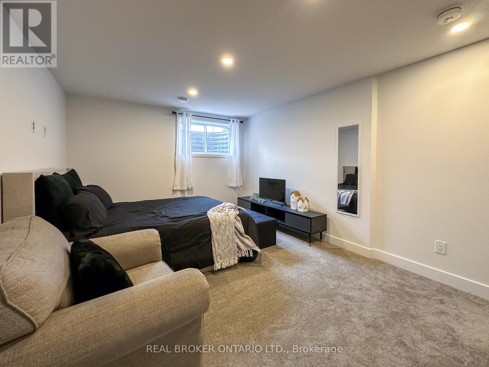 213 Bristol Crescent, North Grenville, Ontario  K0G 1J0 - Photo 39 - X12152440