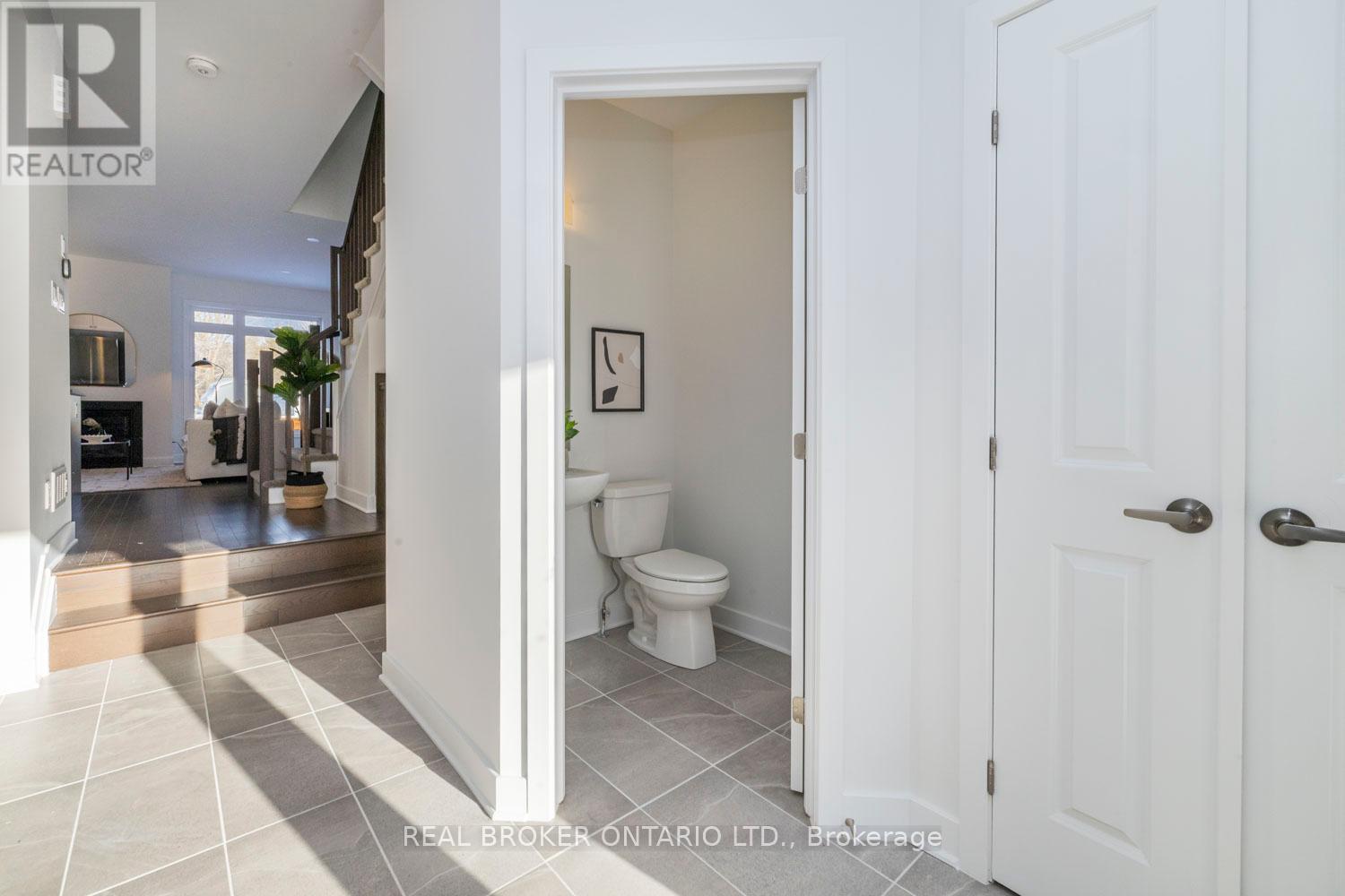 213 Bristol Crescent, North Grenville, Ontario  K0G 1J0 - Photo 5 - X12152440