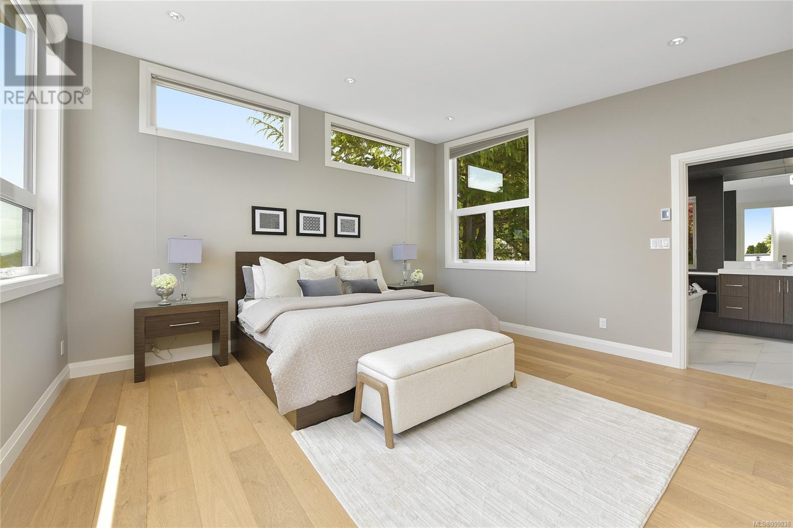 Property at 2324 Middowne Rd image 1