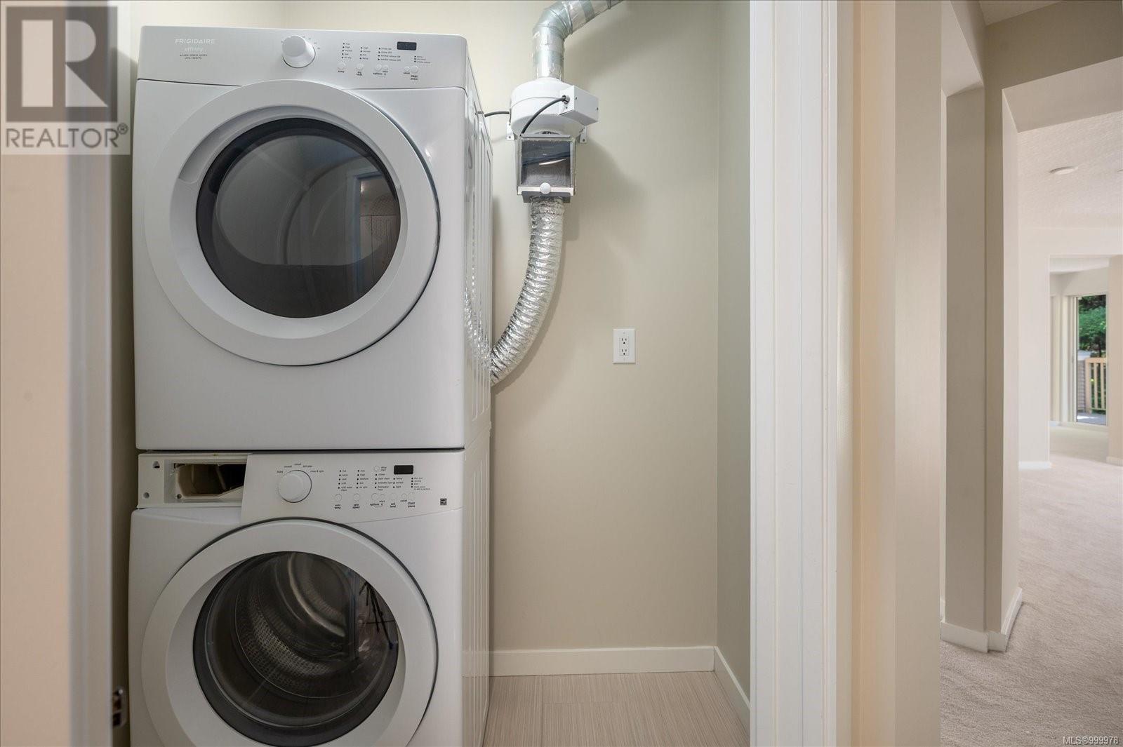 Property at 304 5670 Edgewater Lane image 3