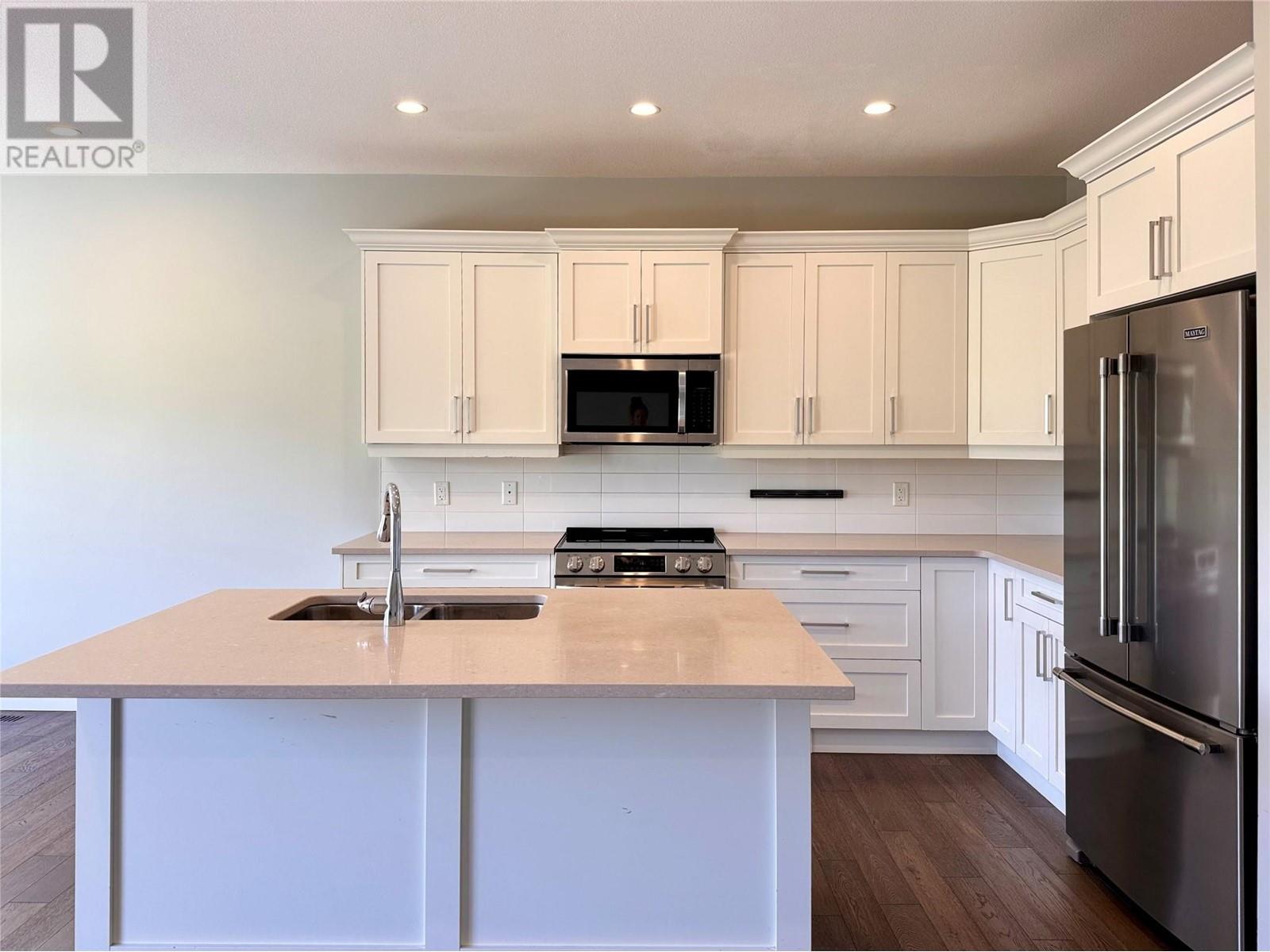 Property at 3075 Vint Road Unit# 109 image 3