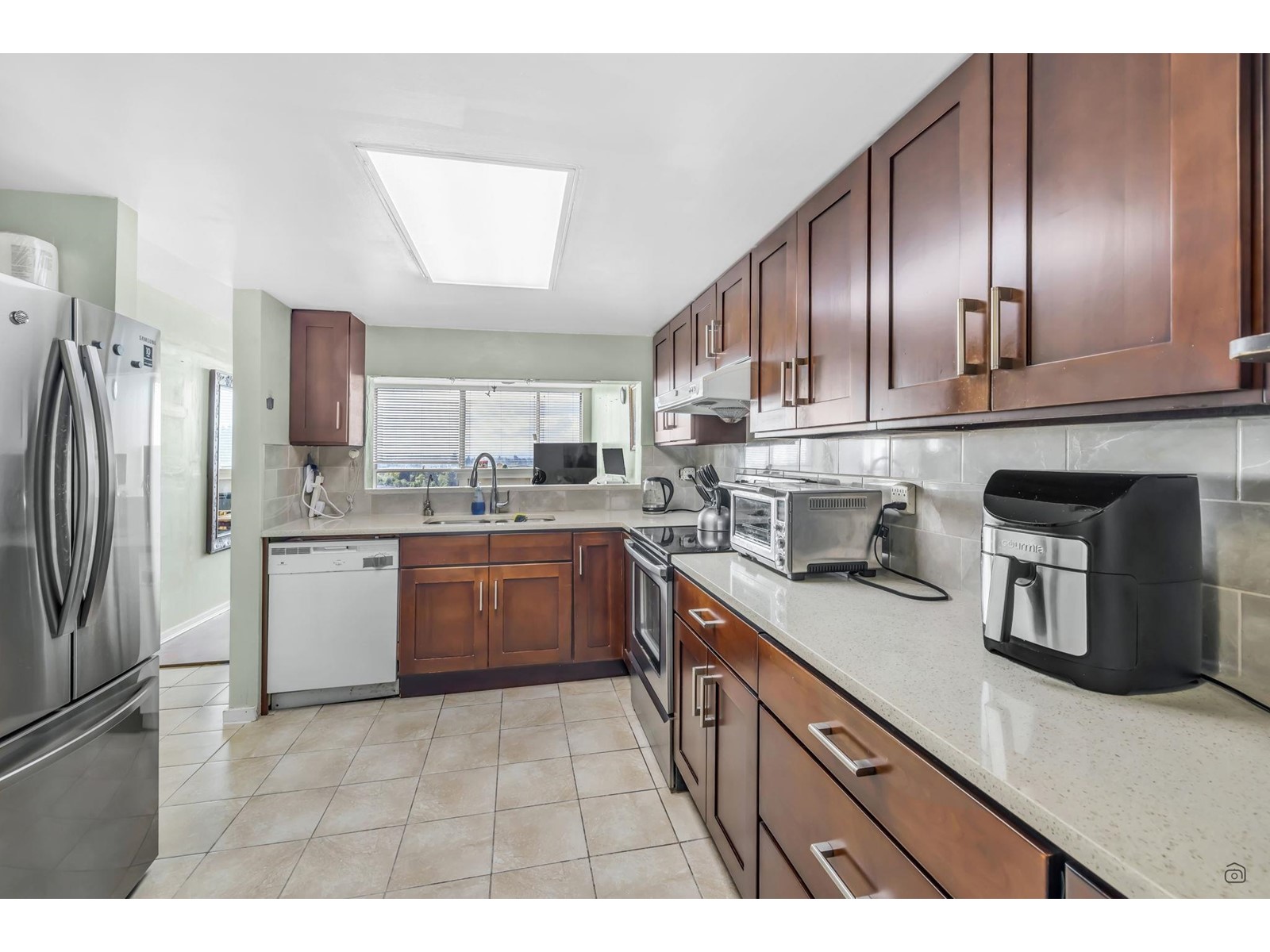 1603 14881 103a Avenue, Surrey, British Columbia  V3R 0M5 - Photo 8 - R3003419