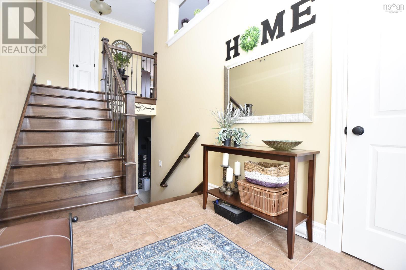 Property at 5 Lucy Court image 3