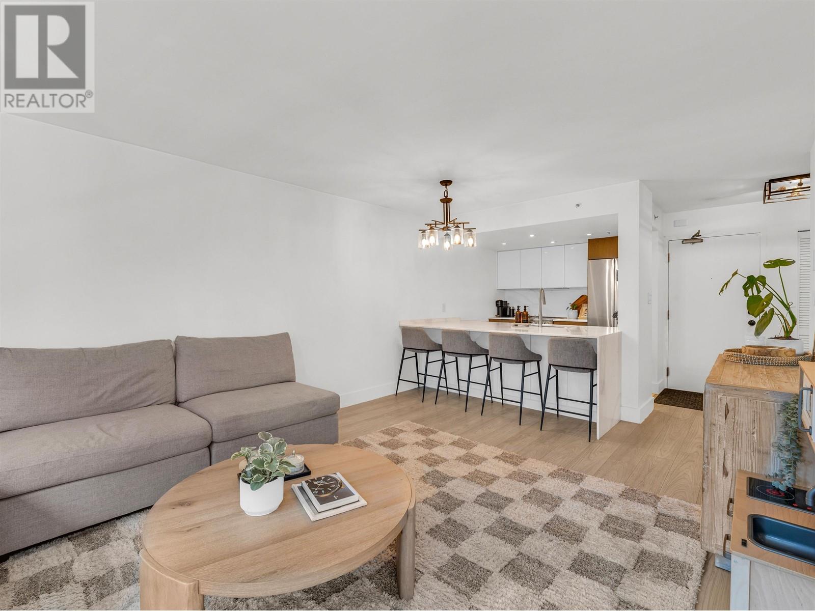 404 1060 Alberni Street, Vancouver, British Columbia  V6E 4K2 - Photo 2 - R2996698