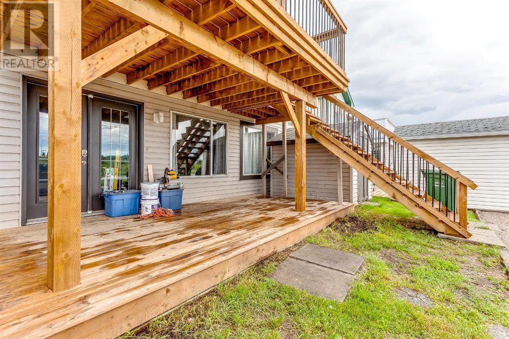 Property at 71 Prestwick Cove SE image 5