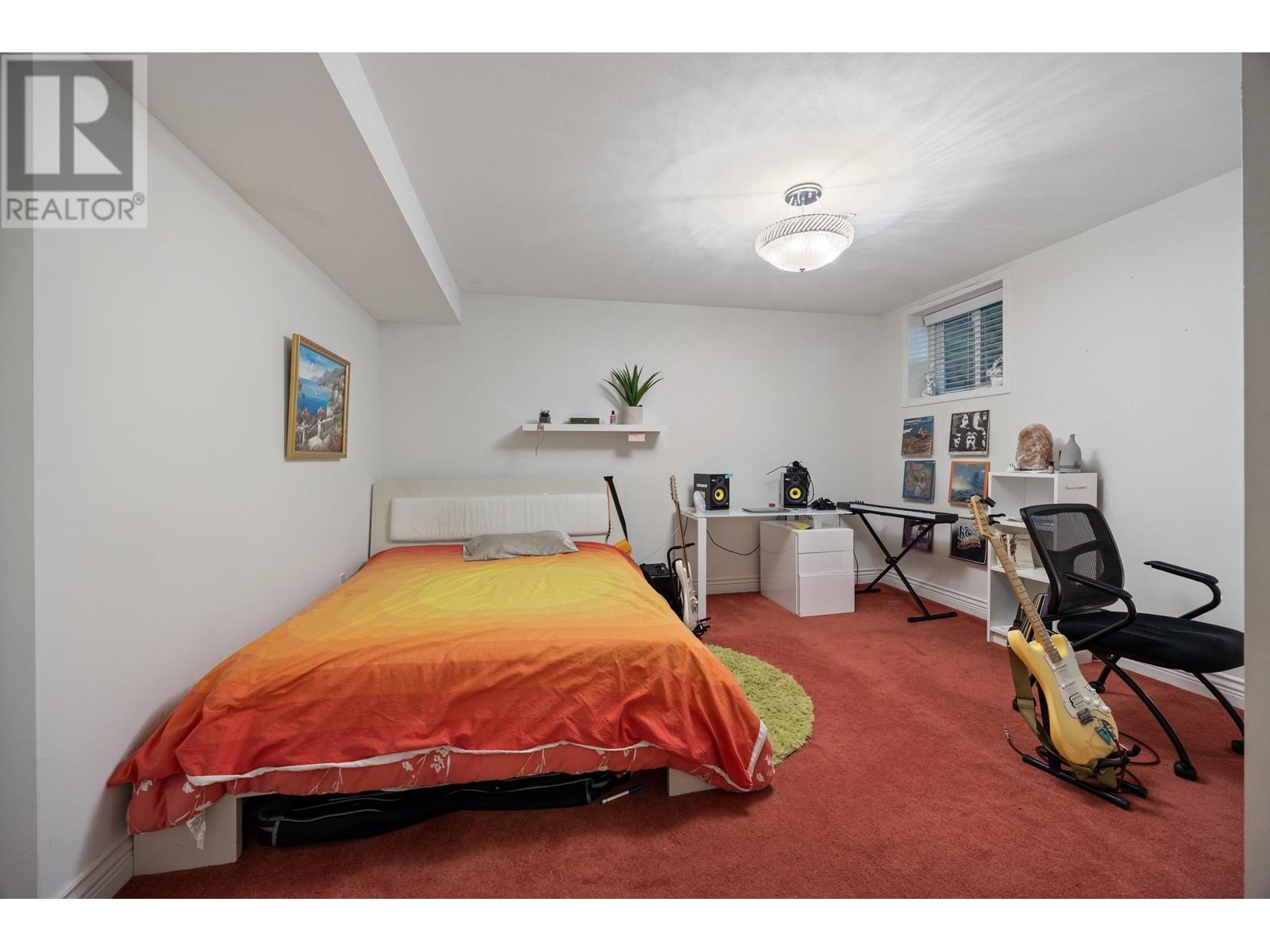 1766 Emerson Court, North Vancouver, British Columbia  V7H 2Y6 - Photo 24 - R3003230