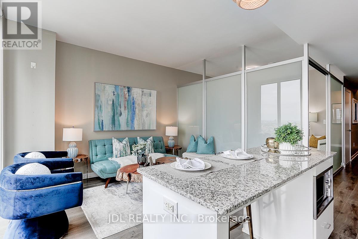 3201 - 426 University Avenue, Toronto (Kensington-Chinatown), Ontario  M5G 1S9 - Photo 24 - C12152457