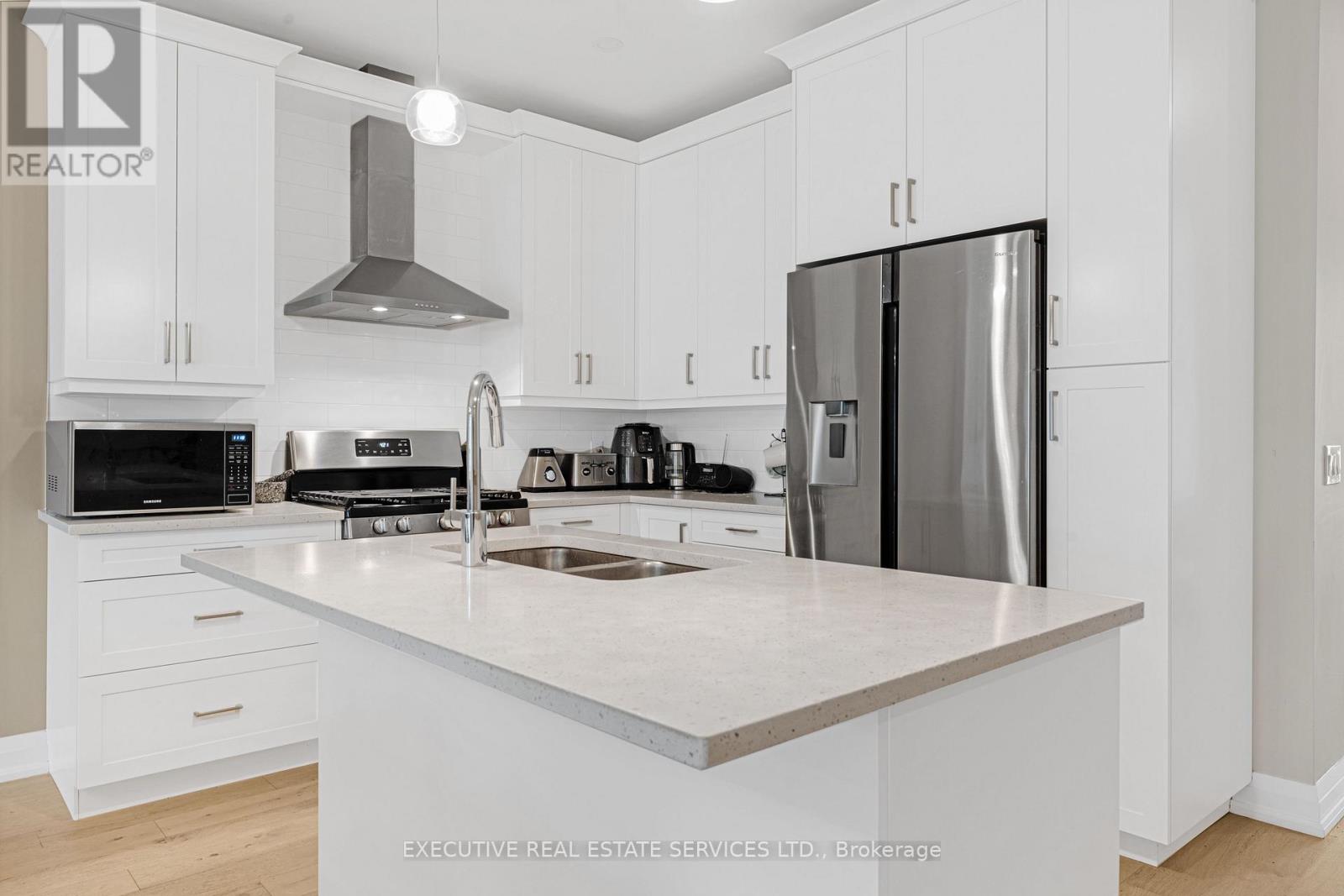 21 - 8974 Willoughby Drive, Niagara Falls, Ontario  L2G 0Y7 - Photo 7 - X12143008