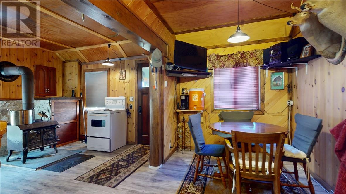 622 Campbell Rd, Evansville, Ontario  P0P 1E0 - Photo 30 - 2122240