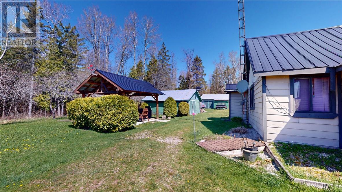 622 Campbell Rd, Evansville, Ontario  P0P 1E0 - Photo 11 - 2122240