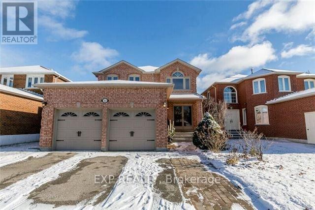 32 ARISTOTLE DRIVE, Richmond Hill, Ontario