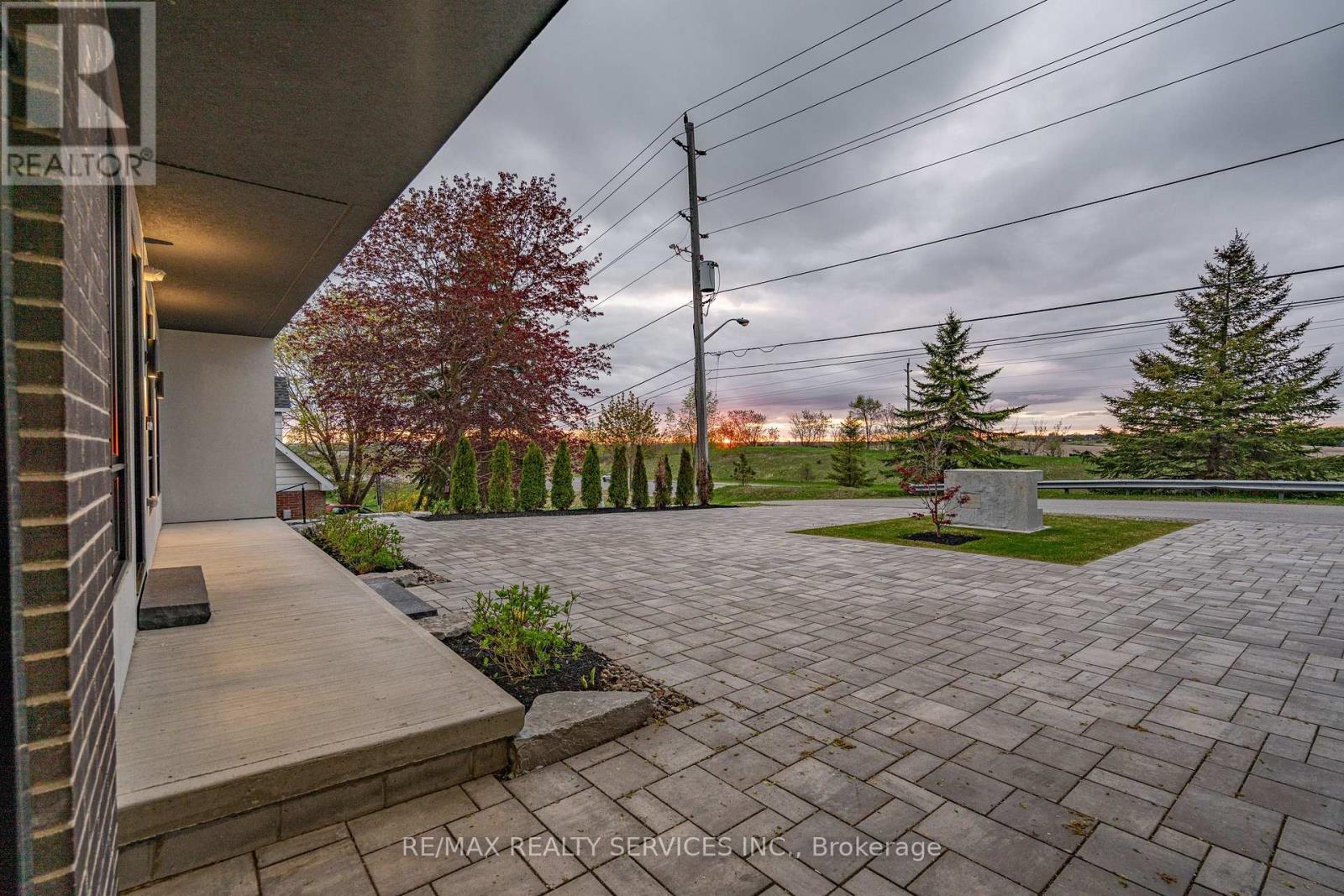 1395 Old Green Lane, East Gwillimbury, Ontario  L9N 0L8 - Photo 3 - N12152481