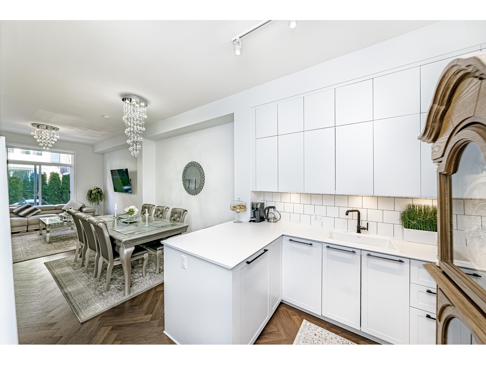 9 14955 101a Avenue, Surrey, British Columbia  V3R 0G1 - Photo 9 - R3003221