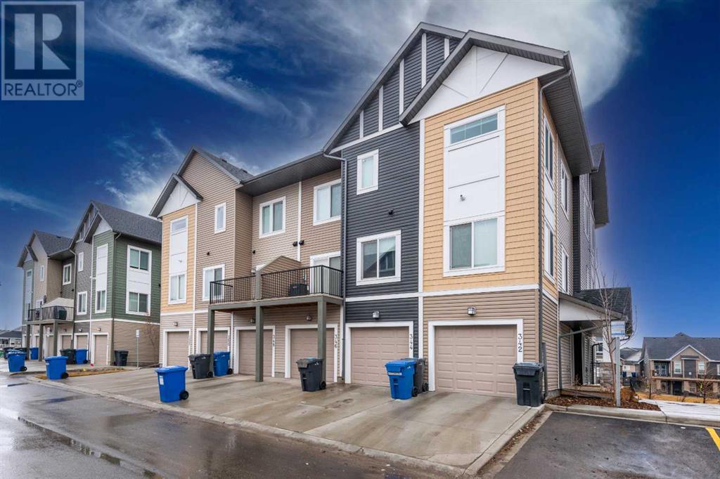 344 Canals Crossing Sw, Airdrie, Alberta  T4B 4L3 - Photo 2 - A2214693