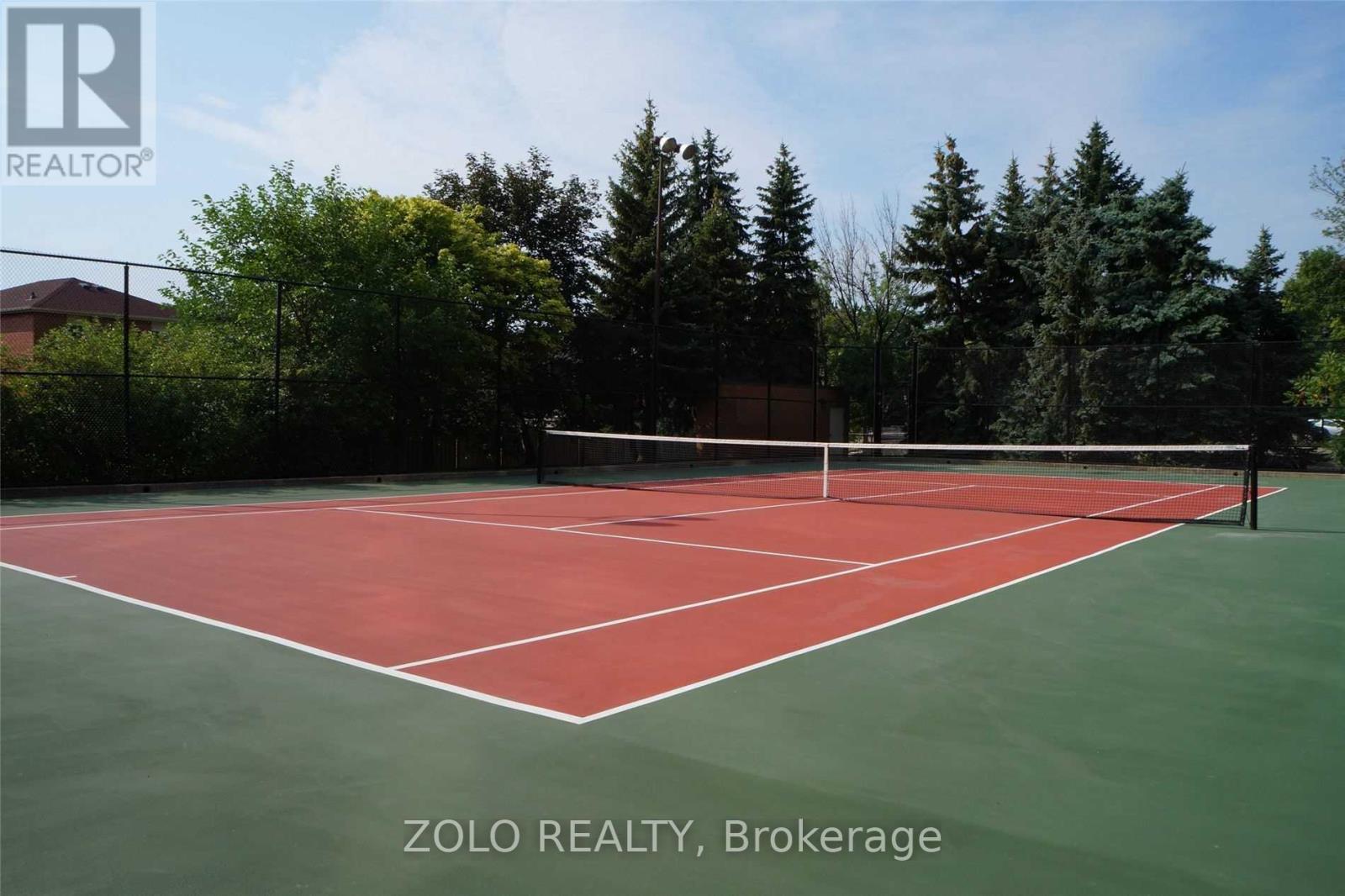 1001 - 300 Webb Drive, Mississauga (City Centre), Ontario  L5B 3W3 - Photo 33 - W12152461