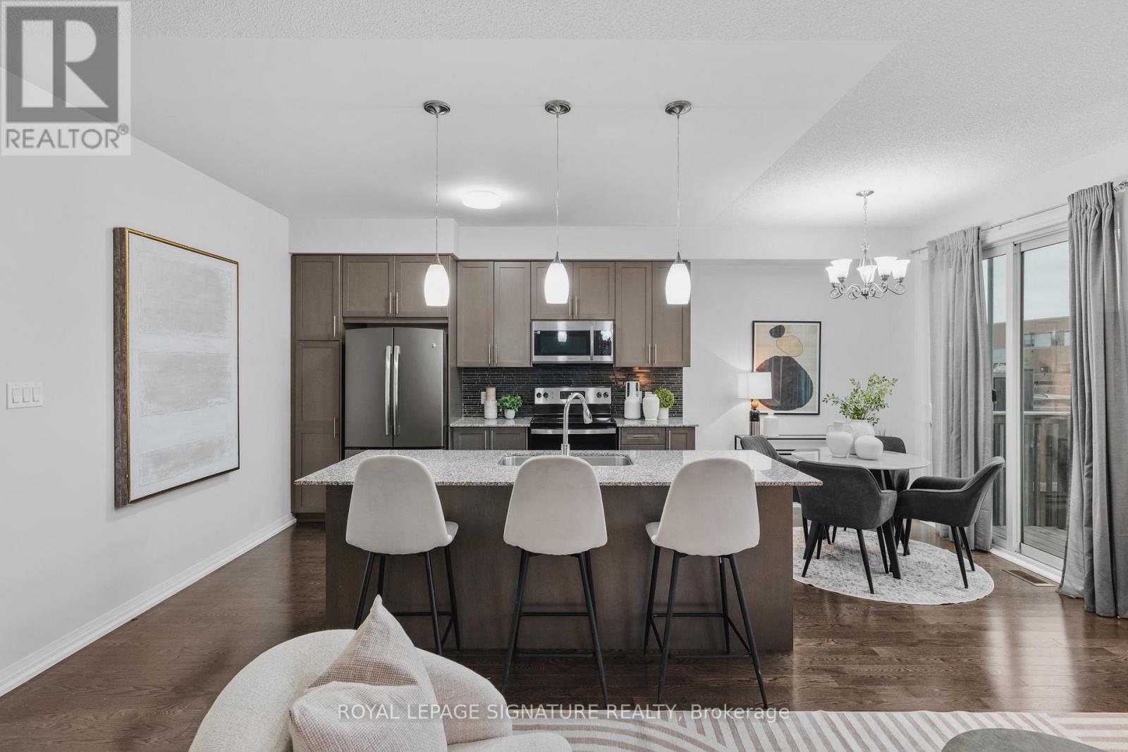 763 Banks Crescent, Milton (Wi Willmott), Ontario  L9T 9A3 - Photo 11 - W12152470