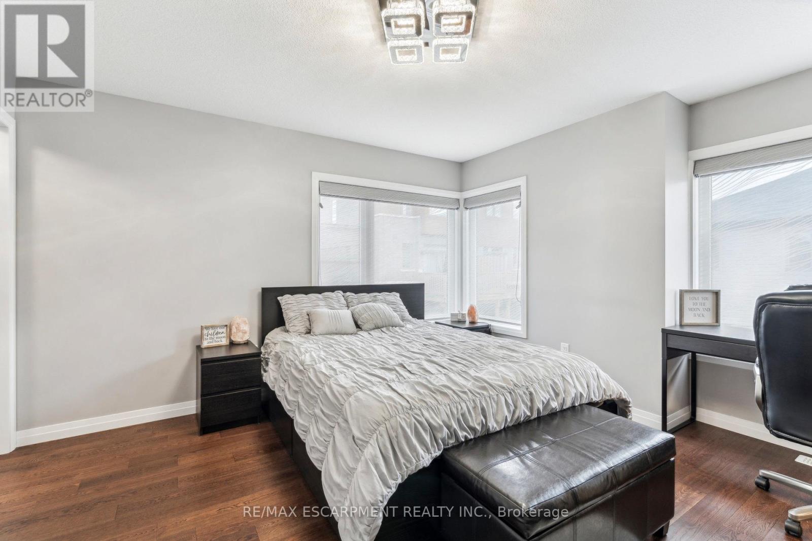 305 - 30 Times Square Boulevard, Hamilton (Stoney Creek), Ontario  L8J 0M1 - Photo 24 - X12152460