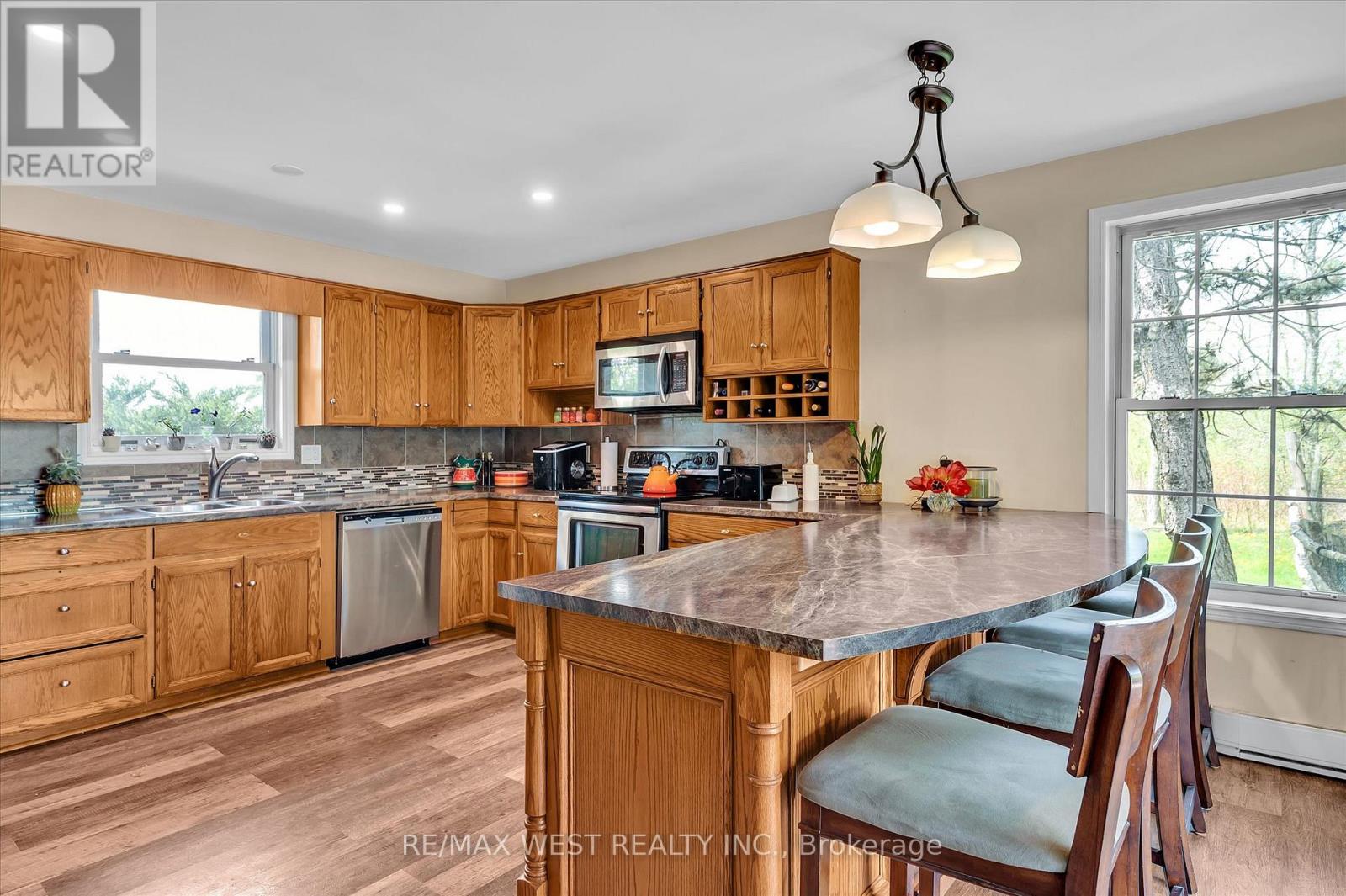 2425 Providence Line, Otonabee-South Monaghan, Ontario  K9J 6X8 - Photo 5 - X12152466