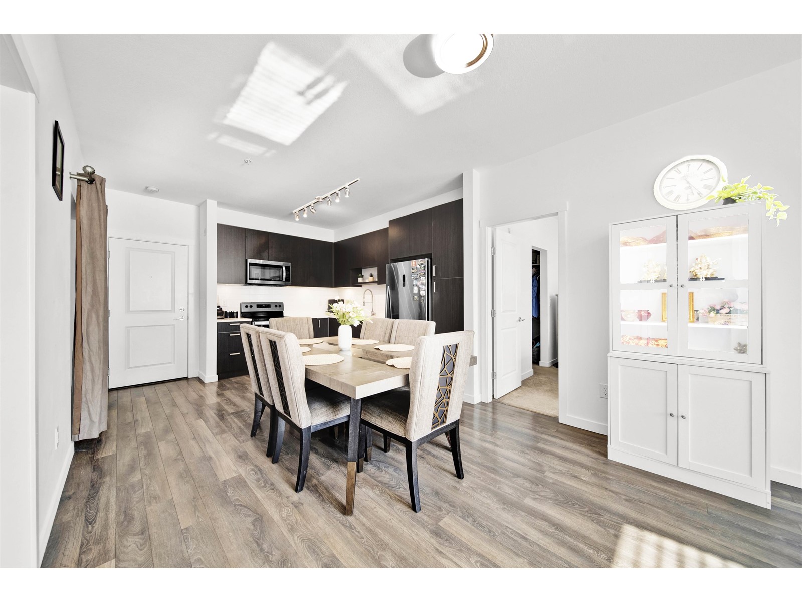 314 13628 81a Avenue, Surrey, British Columbia  V3W 3E2 - Photo 7 - R3003427