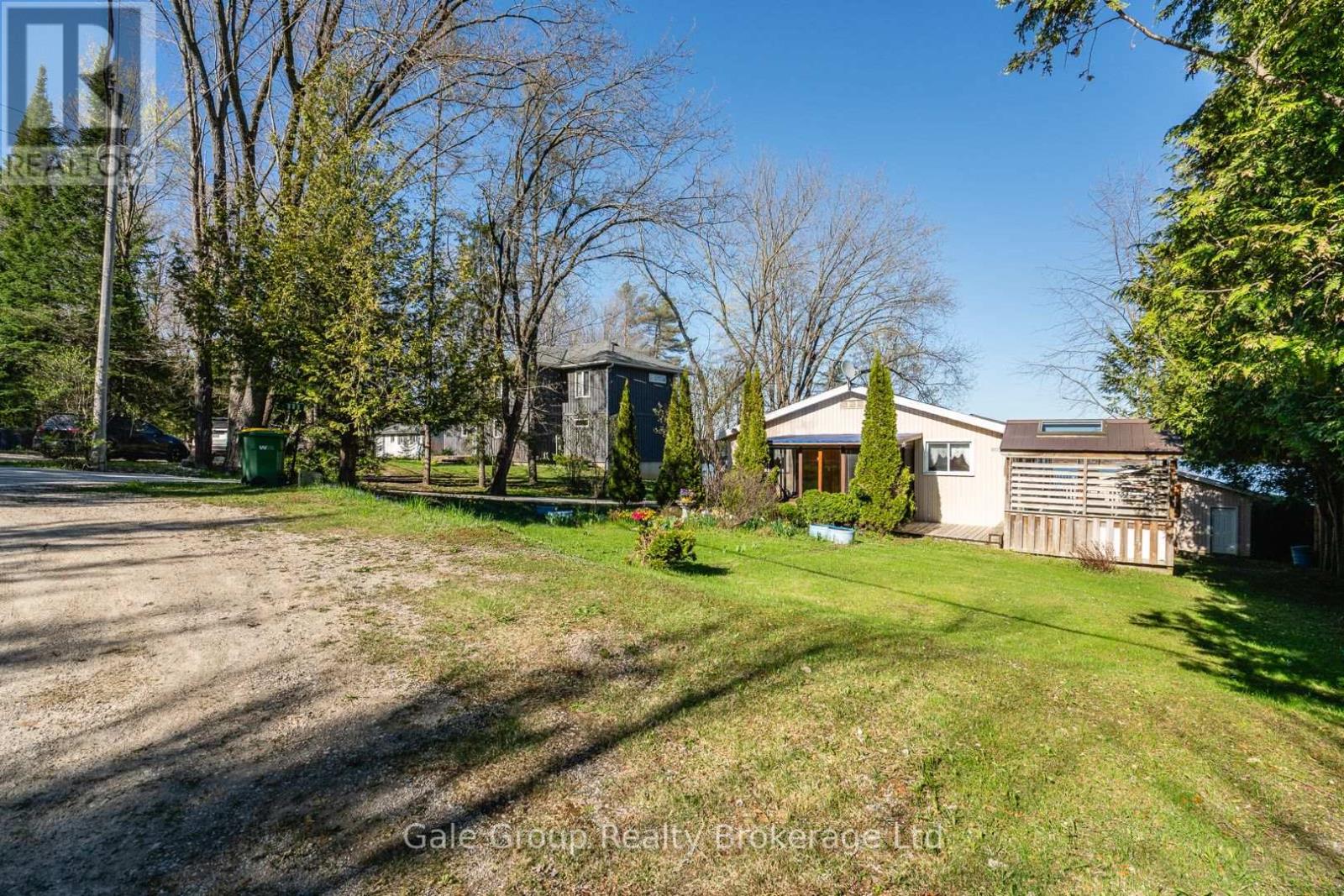 111 Macdonalds Road, Grey Highlands, Ontario  N0C 1E0 - Photo 6 - X12149589