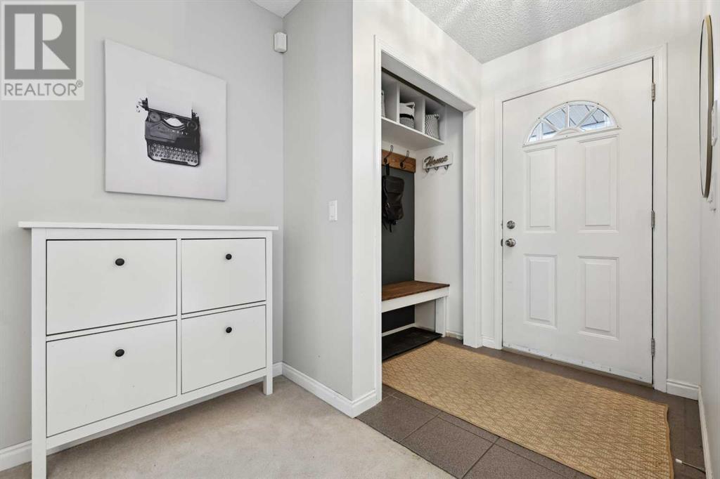Property at 113 Patina Park SW image 3
